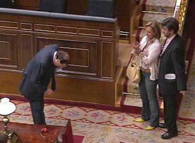 Vicente Martínez Pujalte (PP), tras su expulsión del hemiciclo en mayo de 2006.