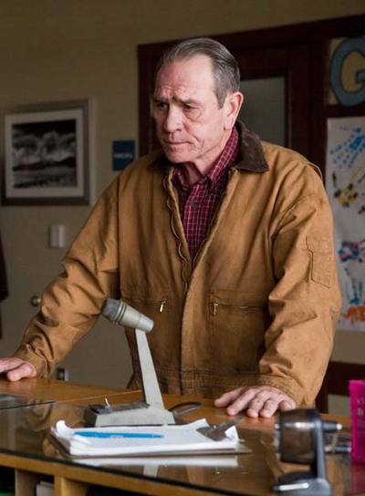 Tommy Lee Jones, en  En el valle de Elah .