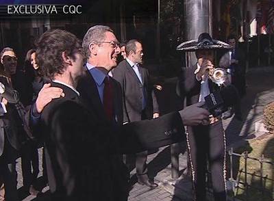 "¿Apuñalado? Bueno, pero cicatrizará"