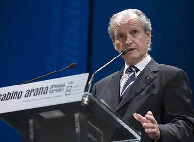 Atutxa, durante el acto de entrega de los premios Sabino Arana, celebrado ayer en Bilbao.