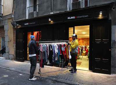 Fachada de la tienda Kling, en Ballesta.