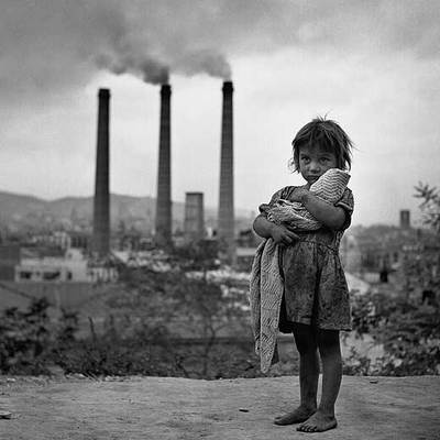 Una de las imágenes de Català-Roca que forma parte del  tesoro  en manos del Colegio de Arquitectos.