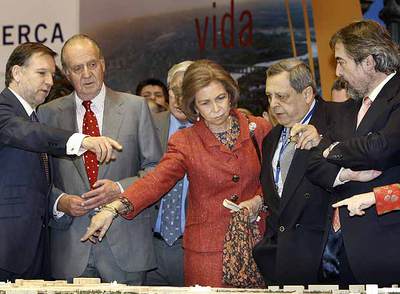 El Rey destaca el turismo como motor de desarrollo