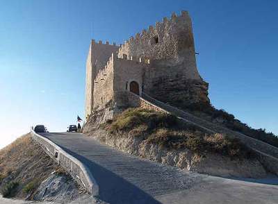 Hotel Castillo de Curiel, en Curiel de Duero (Valladolid).