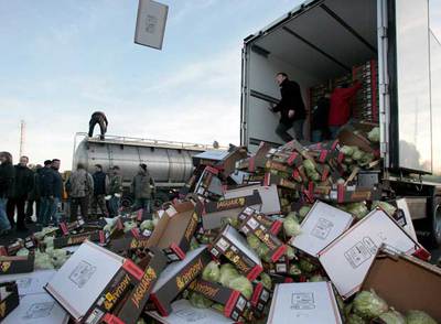 Vandalismo en Francia contra vinos y verduras españoles
