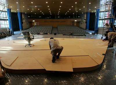 EL ESCENARIO DEL DEBATE