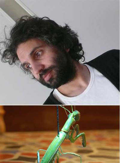 David Cuartielles. Abajo, la mantis protagonista de  Bodas de sangre. 