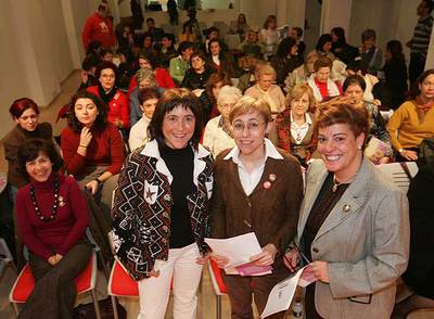 EB RECLAMARÁ UN MINISTERIO DE LA MUJER