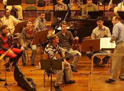 Mike Oldfield no quiere dejar cabos sueltos