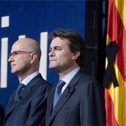 Dirigentes de CiU en el acto del Vall d'Hebron.