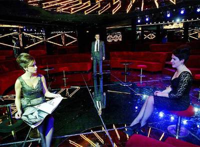 Ensayo de la obra  Sí, pero no lo soy,  de Alfredo Sanzol, con escenografía de Alejandro Andújar.