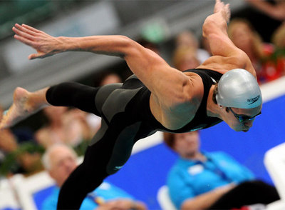 A DOS CENTÉSIMAS DE BERNARD