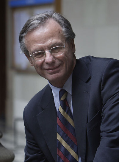 "El dinero de las becas es insuficiente"