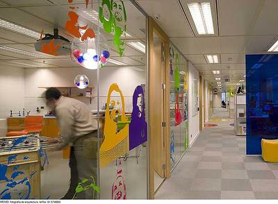 Las oficinas de Google, en Madrid, cuentan con una sala de juegos y diferentes 