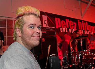 El  bloguero  Pérez Hilton.