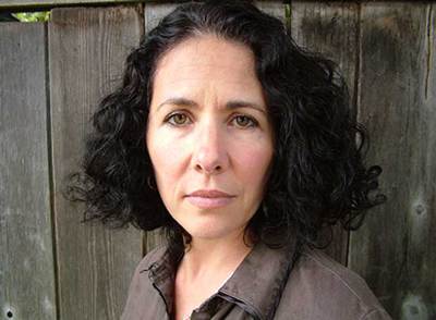 Escena de  Special circunstances , de la chilena Marianne Teleki.