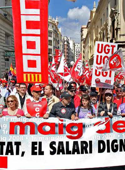 LOS SINDICATOS, CONTRA EL CONTRATO DE INMIGRANTES