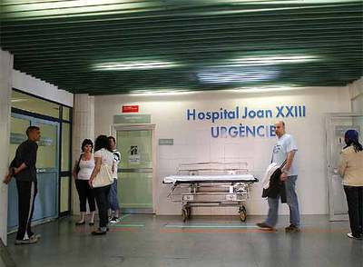 Servicio de Urgencias del hospital Joan XXIII, ayer por la tarde.