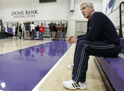 Jerry Sloan, durante un entrenamiento.