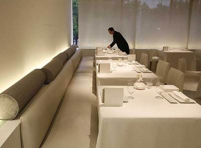 Desde el pasado mes de enero, La Broche cuenta con Ángel Palacios como  chef  y con Jesús Cobo como director de sala.