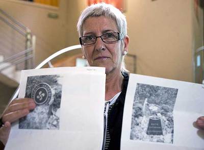 Lasa mostraba ayer dos imágenes con los destrozos al monolito en recuerdo de su marido.