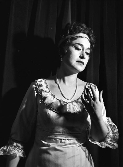 Leyla Gencer,  la diva turca , en una representación de  Aida. 