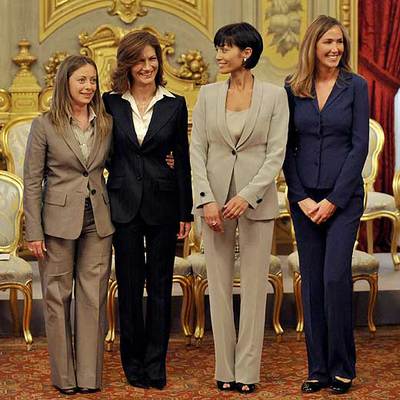 De izquierda a derecha, Meloni,  Gelmini,  Carfagna y Prestigiacomo.