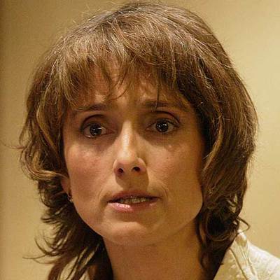 "Falta definirnos ideológicamente"