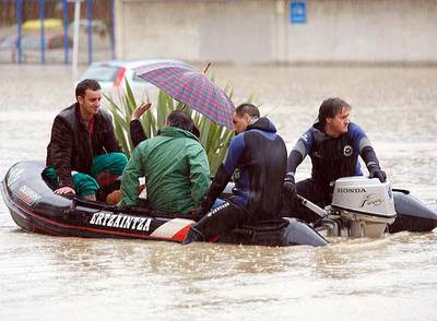 Las lluvias desbordan ríos en el norte