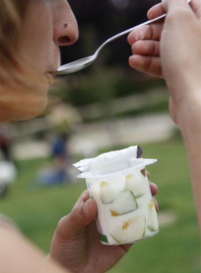 La asociación de consumidores Ceaccu encontró 58 productos que hablan de beneficios para el organismo, lo cual está prohibido.