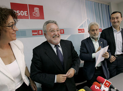 Bernat Soria, ayer en Alicante, donde aludió a la falta de médicos para las vacaciones.