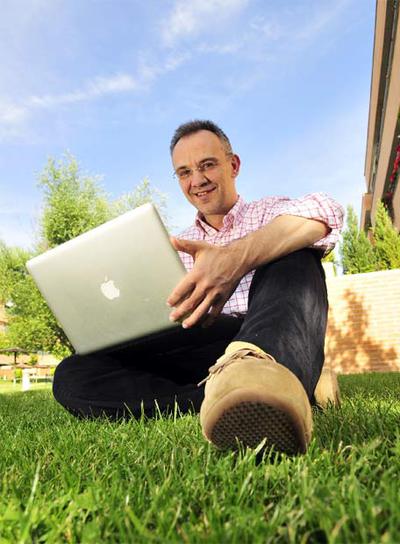 El  bloguero  Julio Alonso.