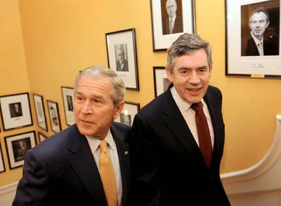 George W. Bush y Gordon Brown, ayer en el 10 de Downing Street, residencia del primer ministro británico.