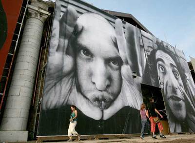  Los surcos de la ciudad,  obra del artista francés JR que se podrá ver en La Mar de Músicas.