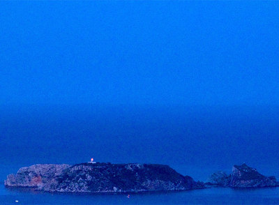 Las islas Medes, vistas desde la cima del Montgrí.