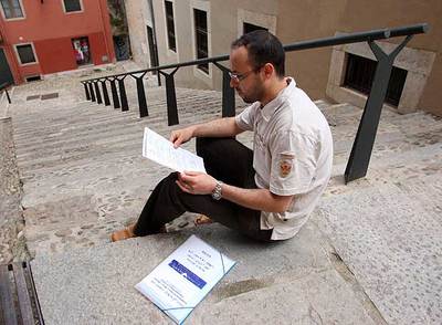 Farid Berkani, ha visto denegado el permiso para traer a su mujer.