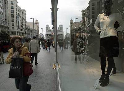 El centro de las ciudades, con las mismas tiendas de ropa, cafeterías y hamburgueserías, ha acabado por 