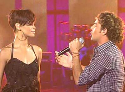 Rihanna y David Bisbal en una gala de  Operación Triunfo. 