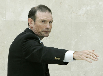 El  lehendakari,  Juan José Ibarretxe, en un acto en Vitoria.