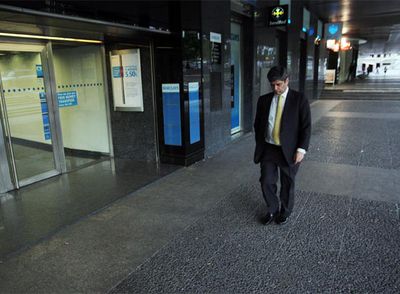 FERNANDO MARTÍN, A LA SALIDA DEL TRABAJO