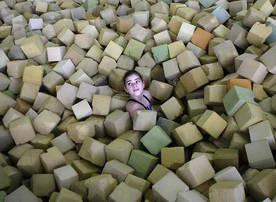 Elena Saldívar, en un entrenamiento del equipo olímpico español de gimnasia artística que participará en los Juegos de Pekín.
