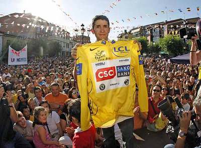 EL BARRACO ACLAMA A SASTRE