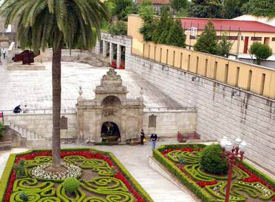 Las fuentes y el jardín de As Burgas, núcleo del principal proyecto urbanístico de la ciudad.