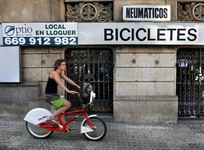 Los comercios de bicicletas acusan una caída de ventas del 20% que atribuyen al 'bicing'