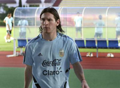 Messi, ayer, durante el entrenamiento de Argentina en el estadio Songjiang de Shanghai.