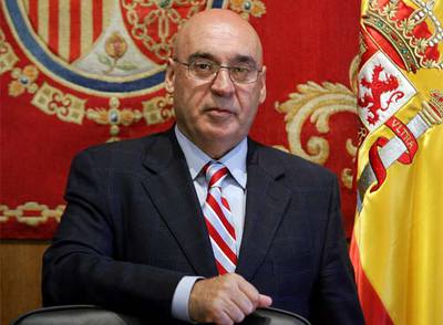 El presidente del Senado, Javier Rojo, en su despacho.