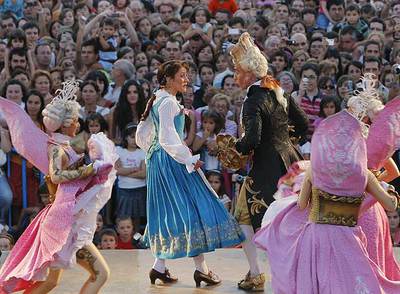 La Bestia rompe su encierro