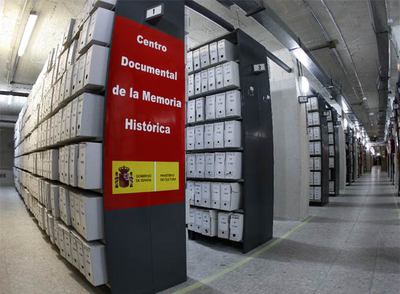 Parte de los archivos de la Guerra Civil del Centro Documental de la Memoria de Salamanca.