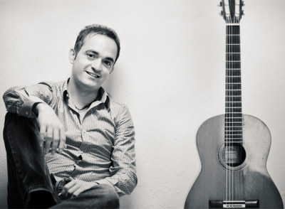 El guitarrista Francisco Bernier, que interpretará hoy el  Concierto de Aranjuez  en Sevilla.