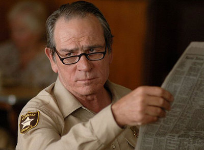 Tom Lee Jones, en  No es país para viejos. 